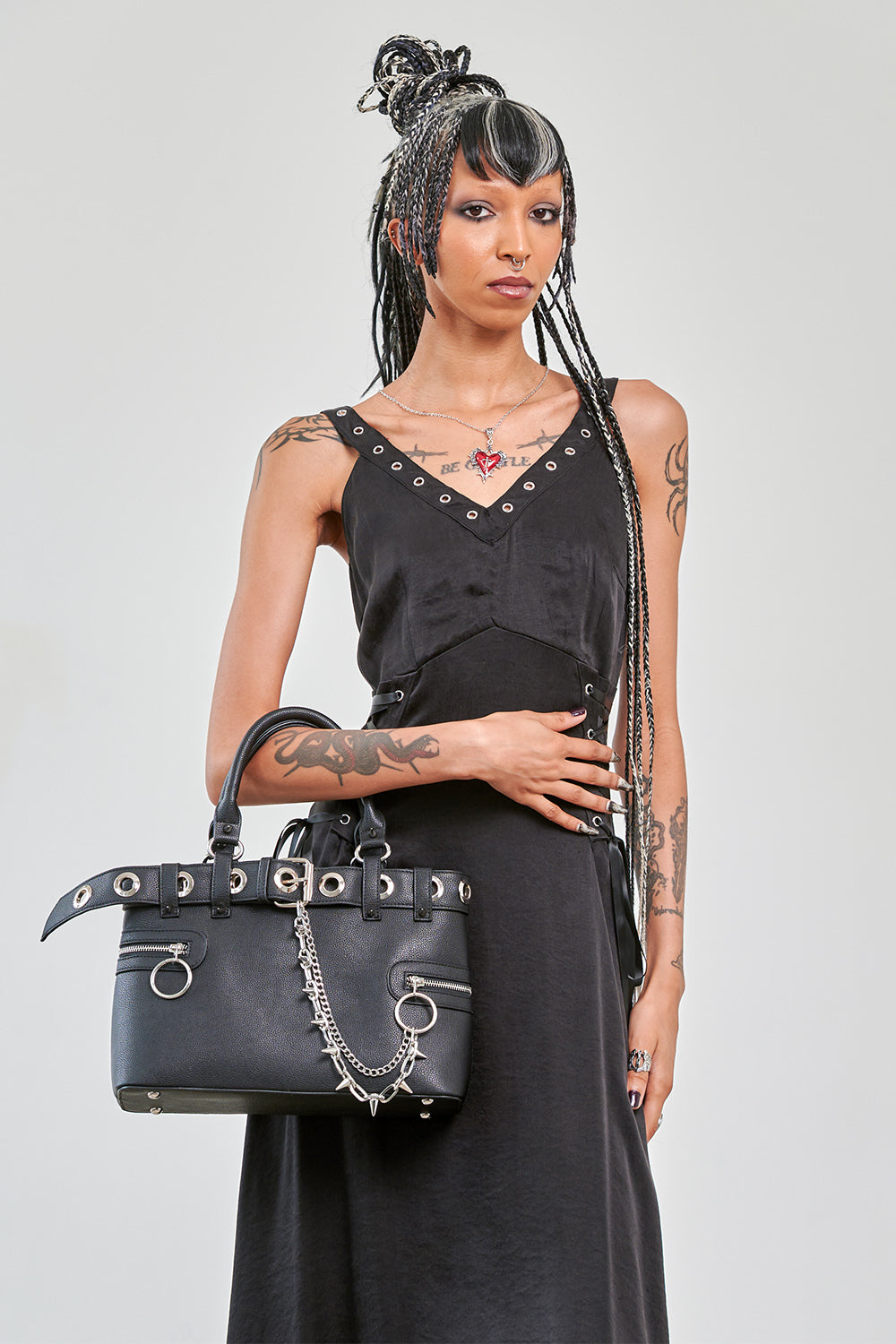 Black Chain Reaction Bag