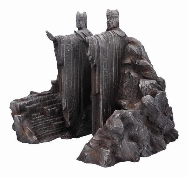 Lord of The Rings gate of Argonath