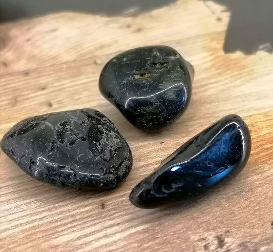 Black Tourmaline Tumble Stone